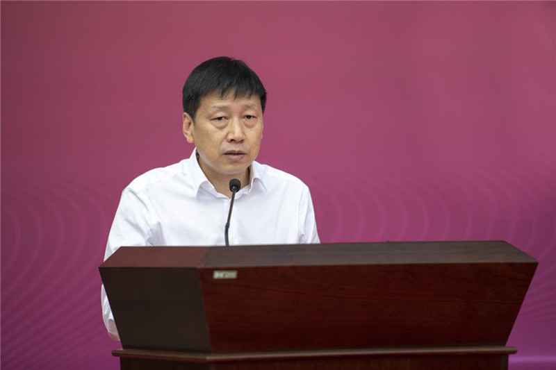 自治区党委宣传部副部长利来友致辞.jpg