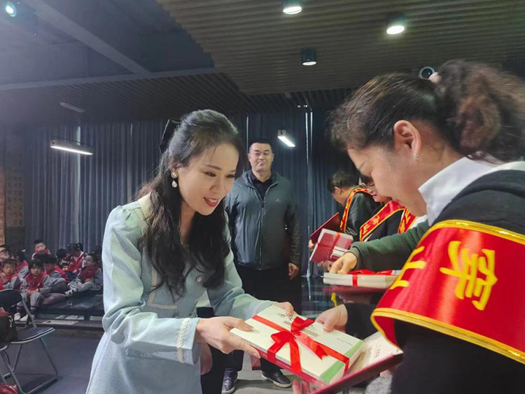 图片15.jpg