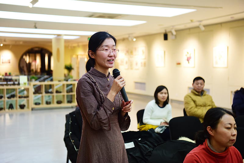 读者向骆降喜老师提问（李显杨摄）.JPG